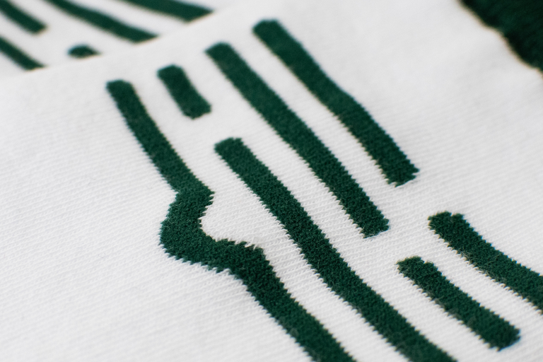 Dress Logo splash